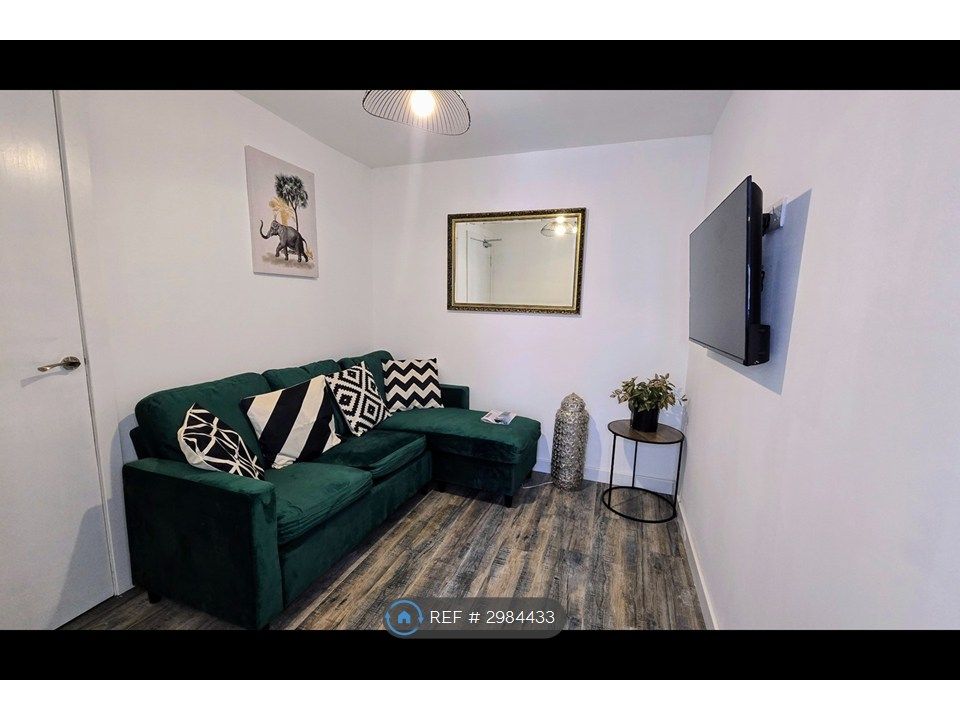 Property photo 3 of 30