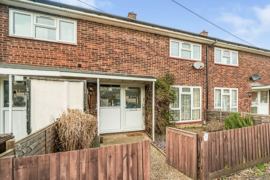 Property photo 1 of 8