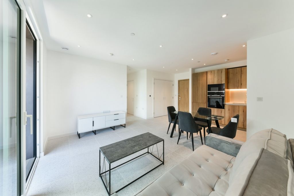 Property photo 2 of 11 Living Area