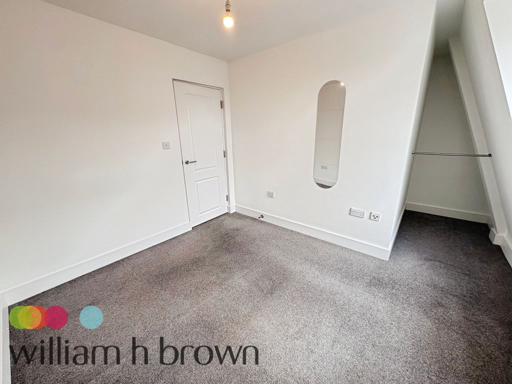 Property photo 3 of 7 View