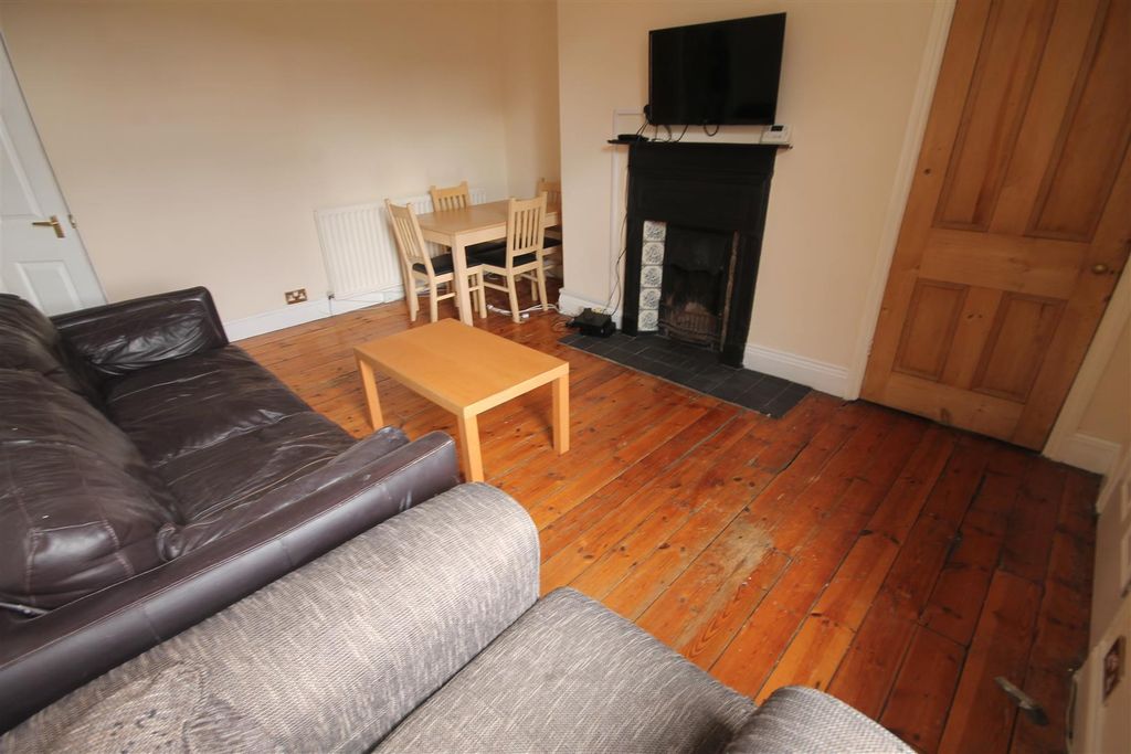 Property photo 2 of 13 2.Jpg