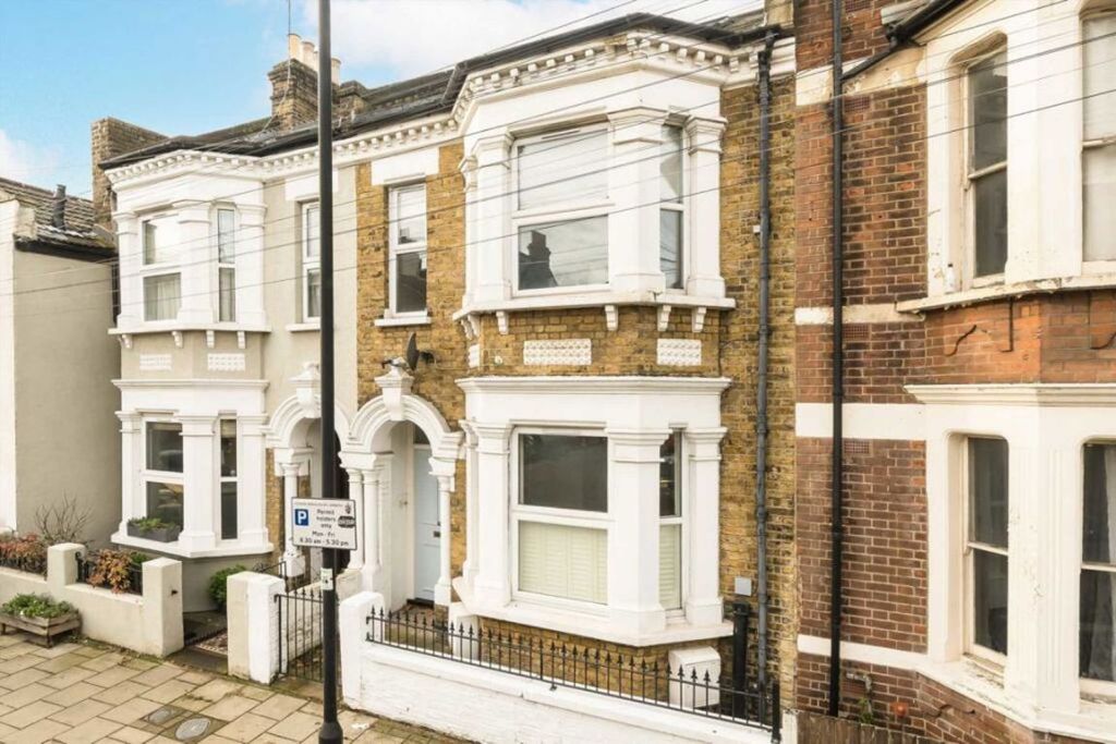 Property photo 1 of 1