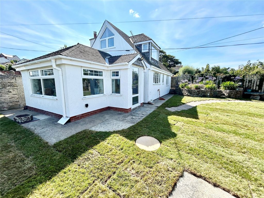 Property photo 2 of 24 Picture No. 33