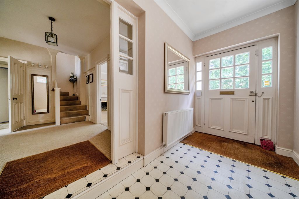 Additional image 5 of 6 bed detached house for saleEllington Road, Taplow, Maidenhead SL6