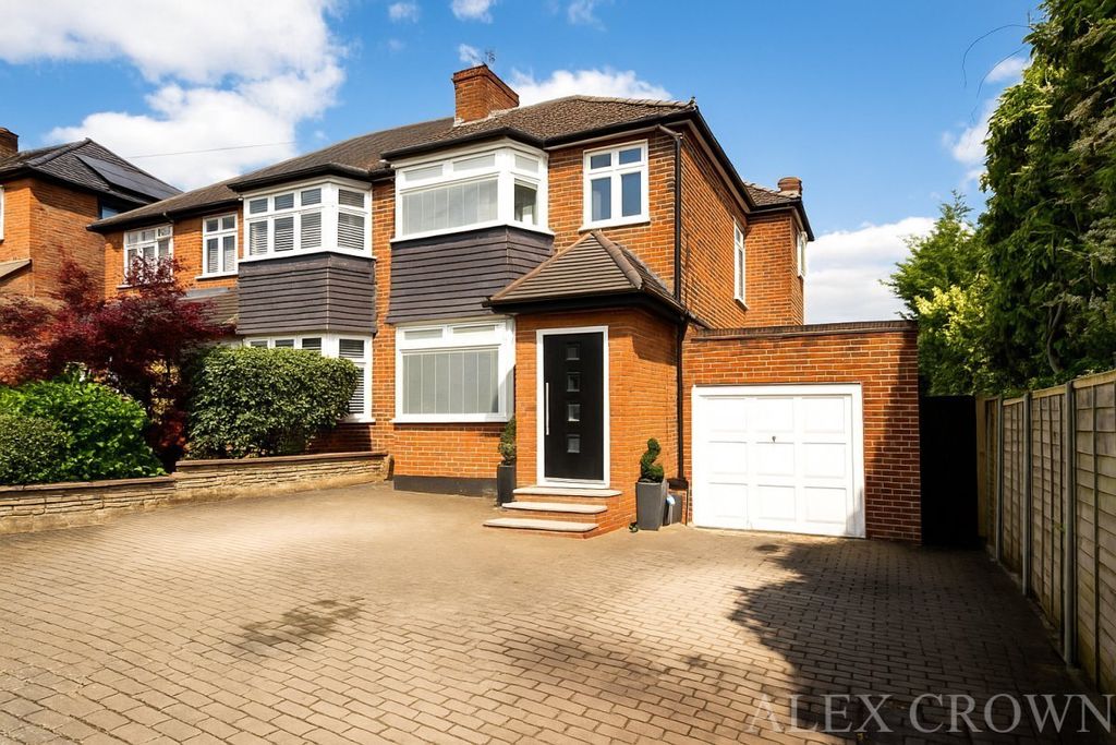 Property photo 1 of 20