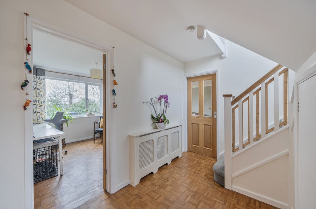 Property photo 2 of 35 1400355-23-6978d1...