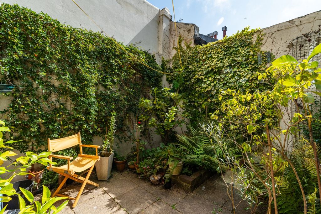 Property photo 3 of 15 3073775