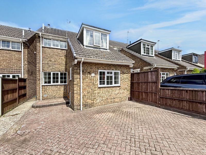 Property photo 2 of 22 Frontage