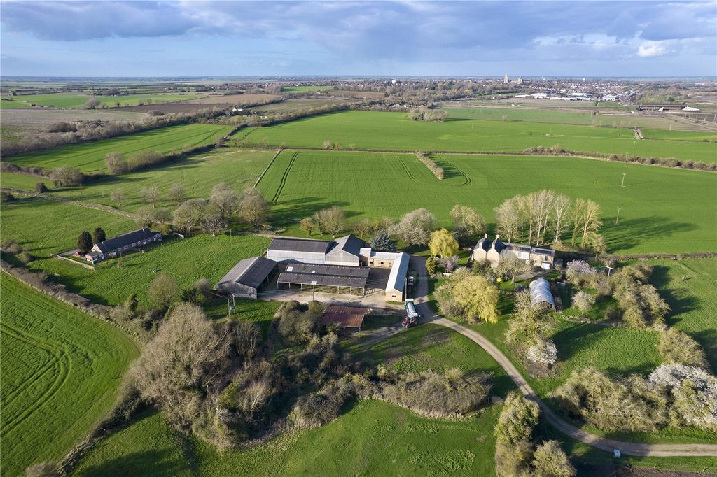 Additional image 8 of 5 bed bungalow for saleBraham Farm, Little Thetford, Ely, Cambridgeshire CB6