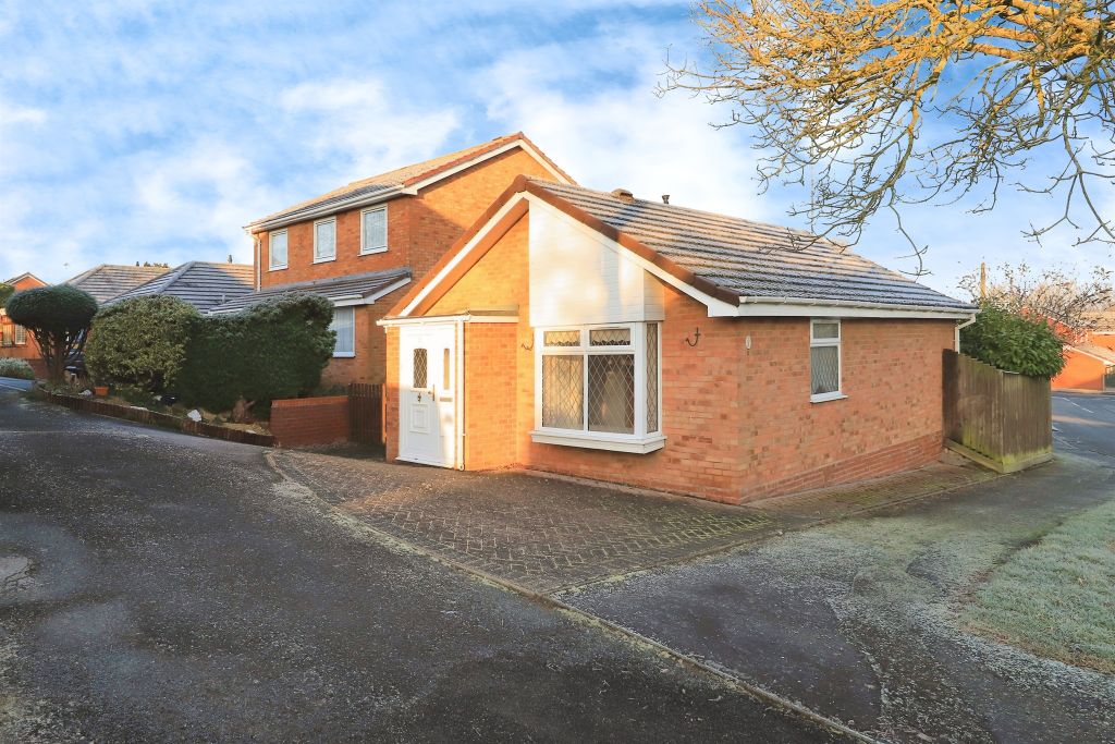 Property photo 2 of 17