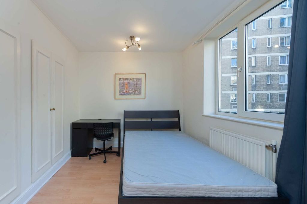 Property photo 2 of 4