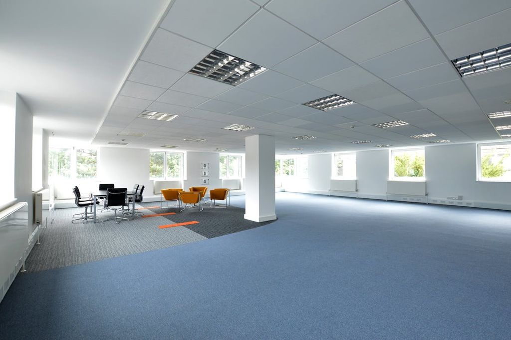 Property photo 3 of 10 Photo Main