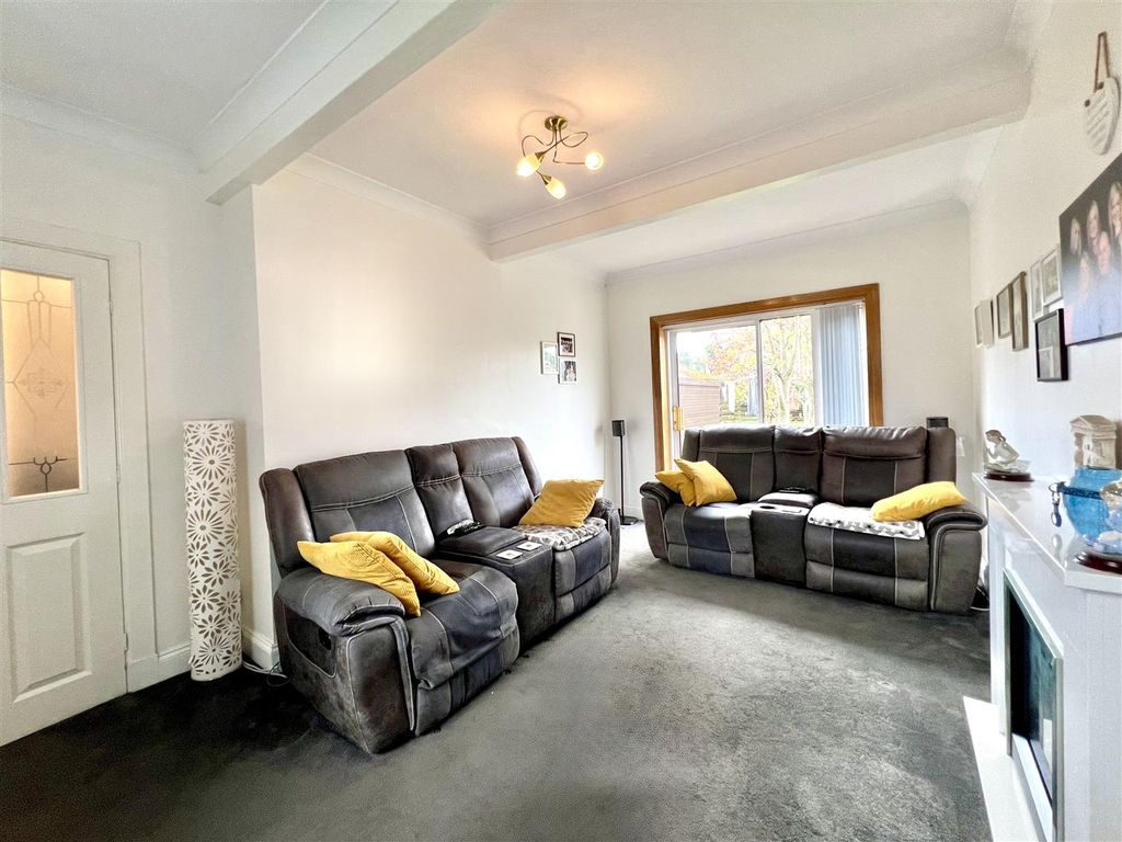 Property photo 3 of 16 Norval Place, Rosyth