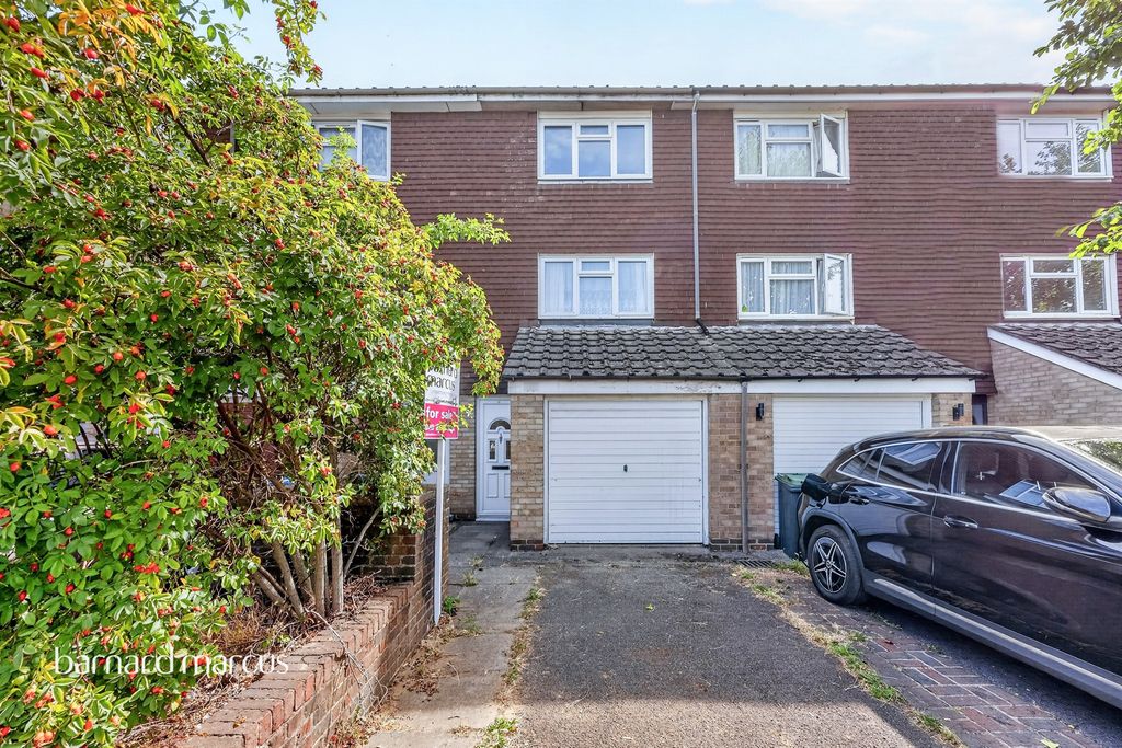 Property photo 1 of 22