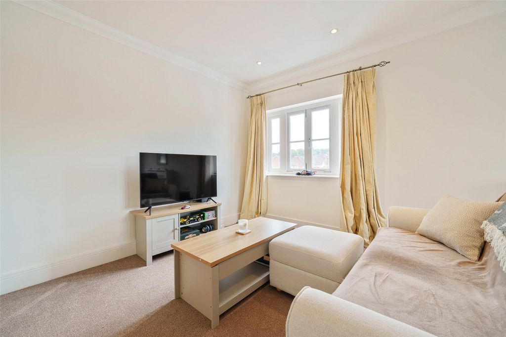 Property photo 3 of 8 Picture No. 07