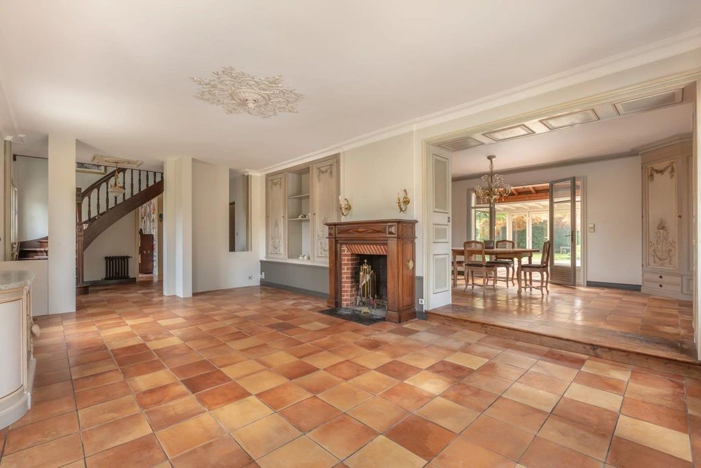 Property photo 2 of 10 Image