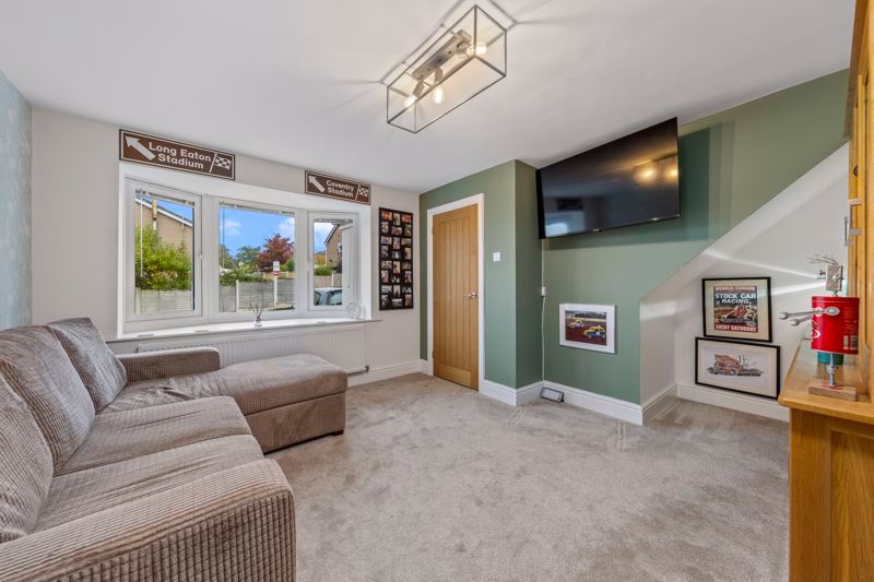 Property photo 2 of 22 Living-Room