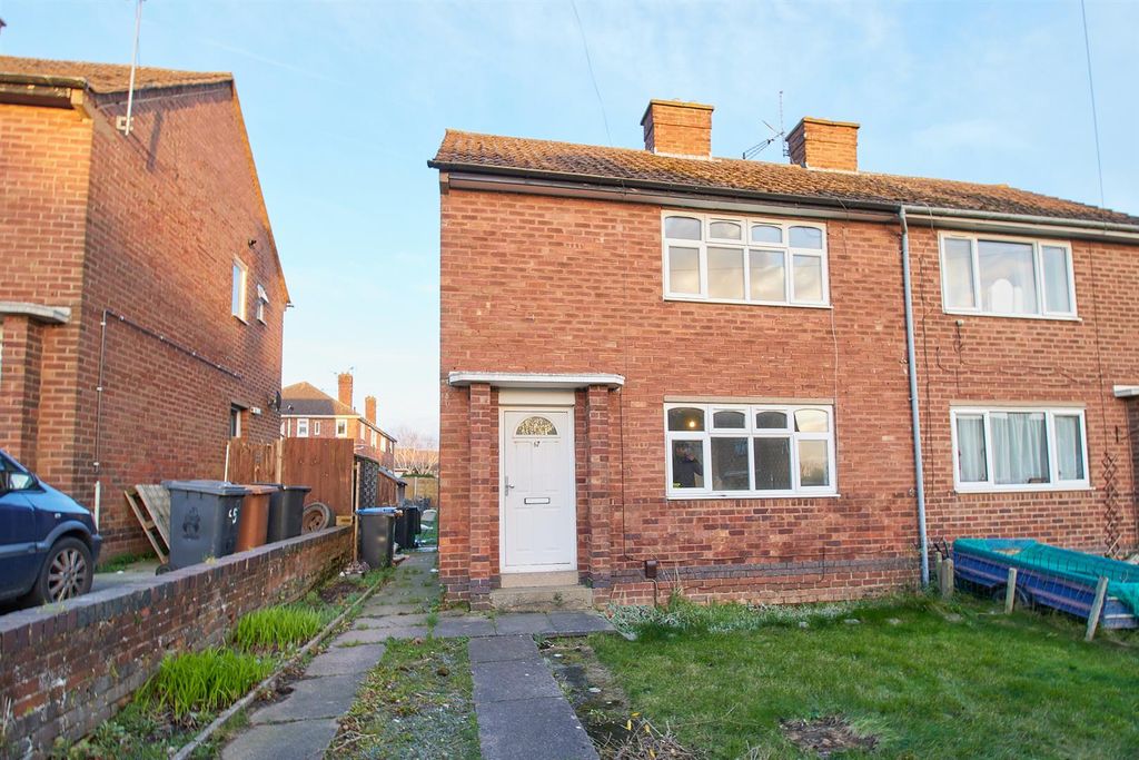 Property photo 1 of 8