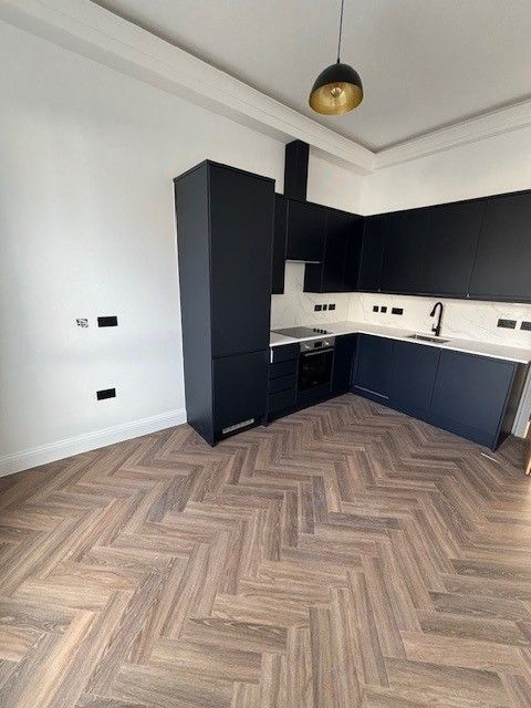 Property photo 2 of 5 Kitchen