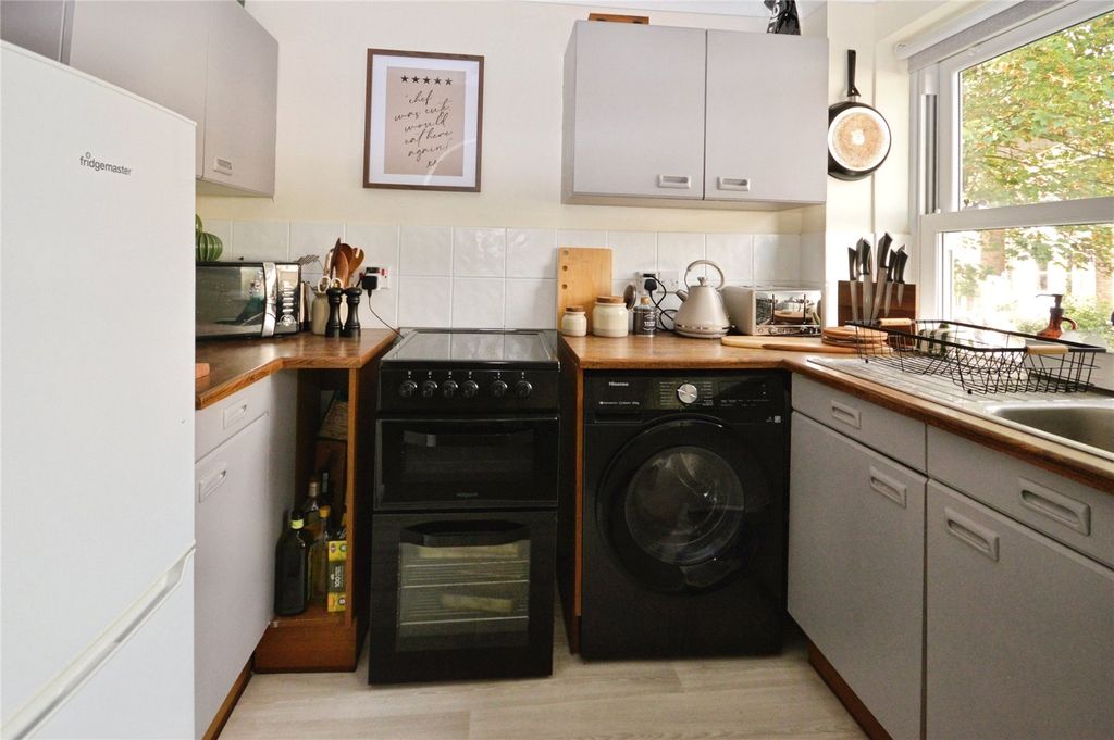 Property photo 3 of 10 Picture No. 03
