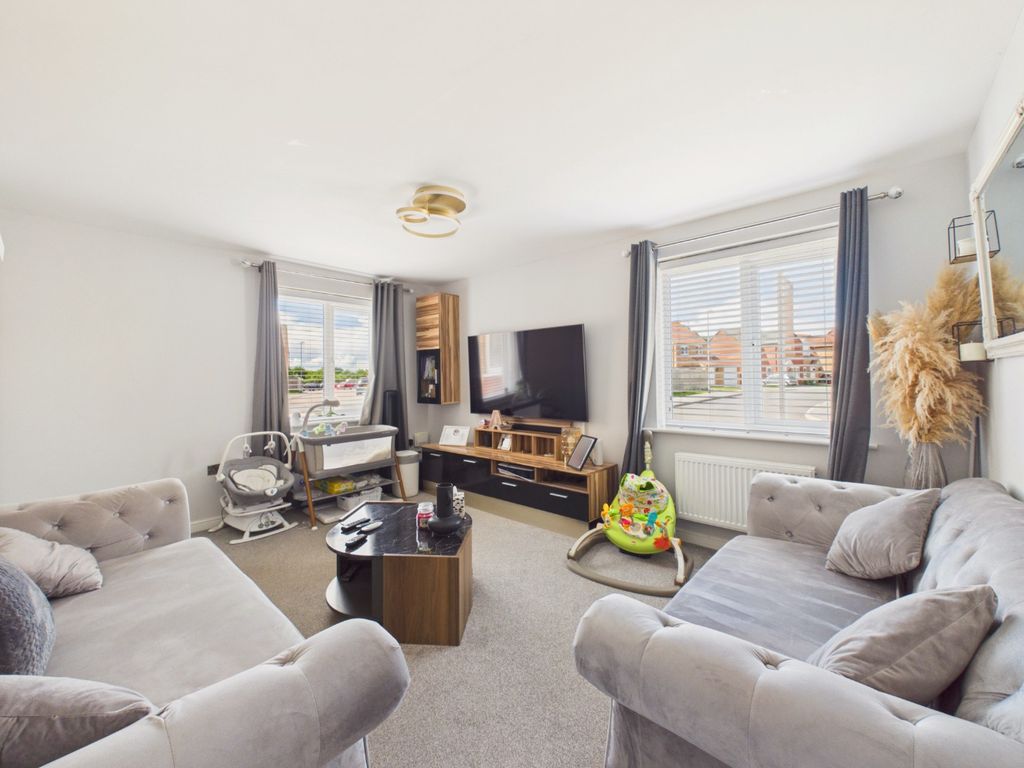Property photo 3 of 19 5173265