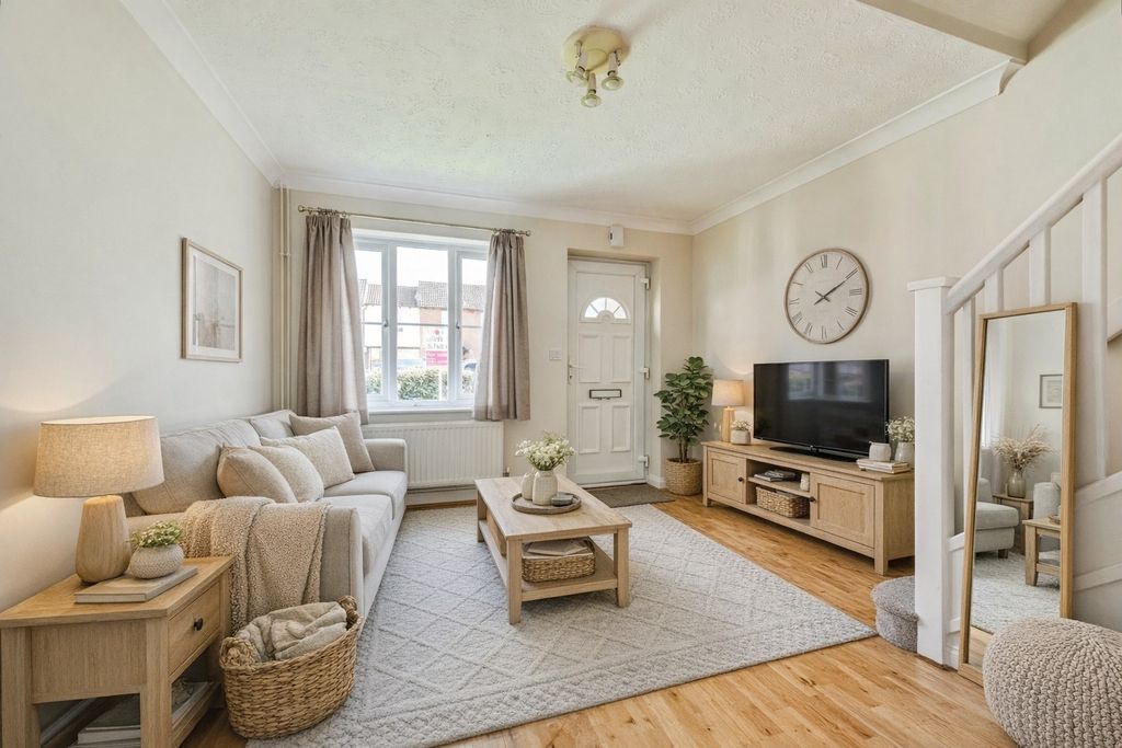 Property photo 2 of 13