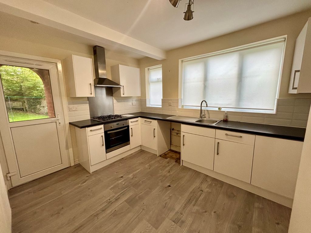 Property photo 3 of 13 Picture No. 10