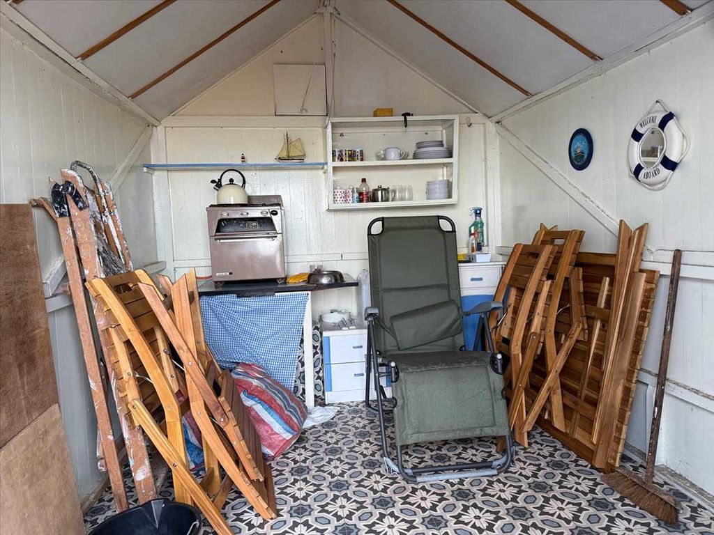 Property photo 2 of 4