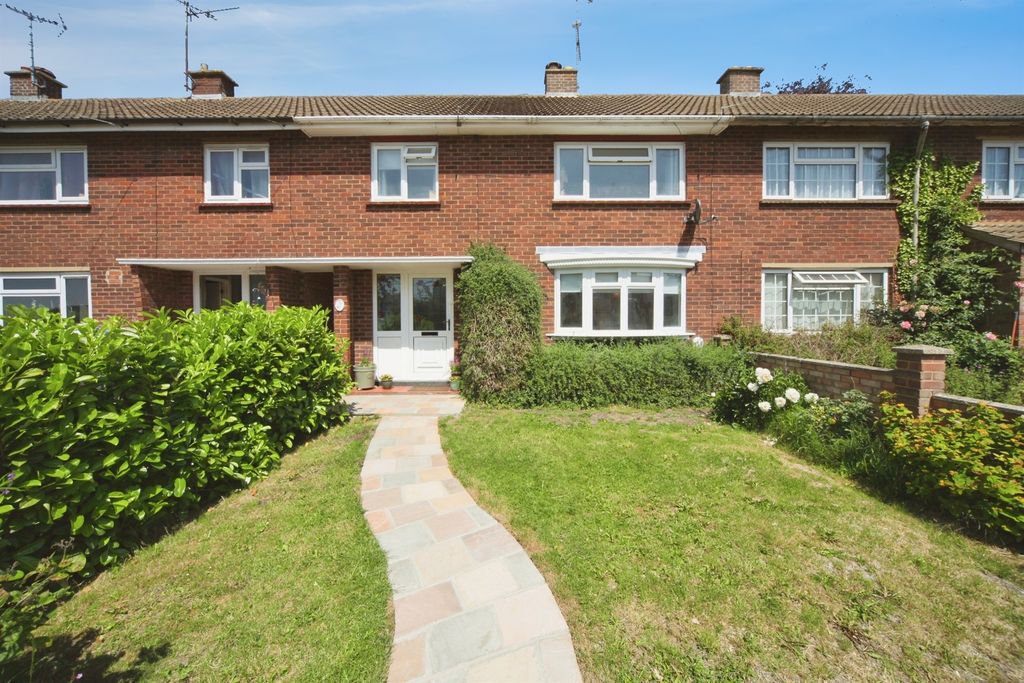 Property photo 1 of 18