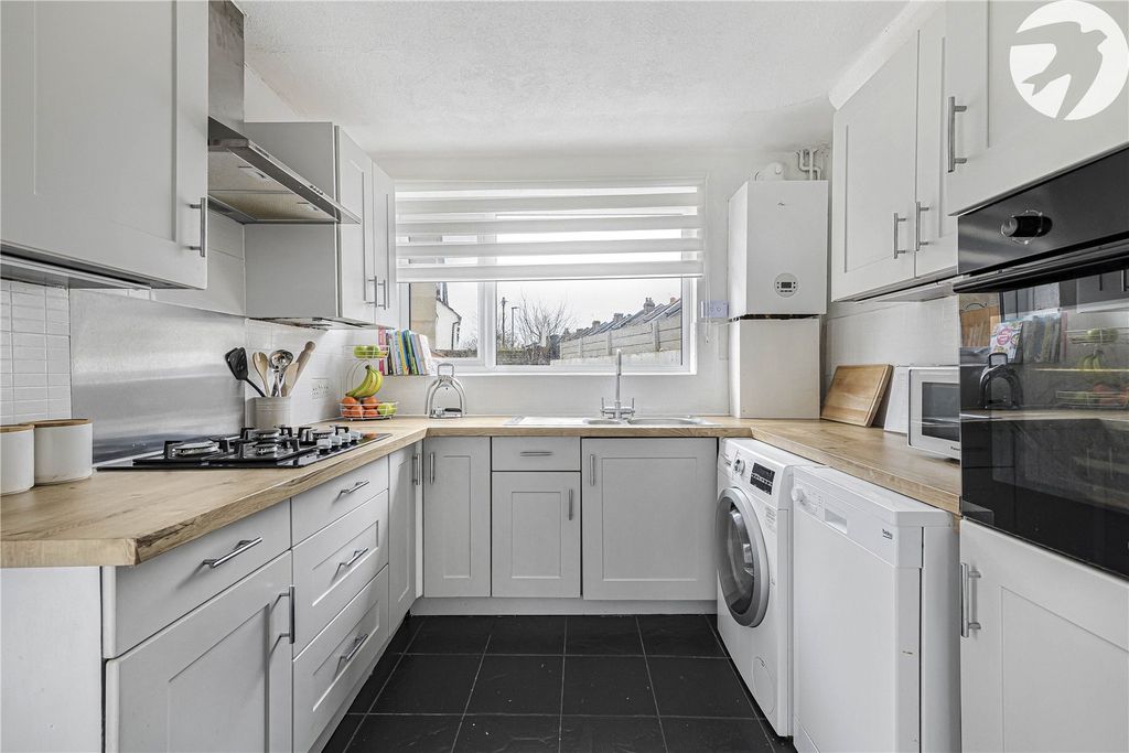 Property photo 3 of 23 Picture 3