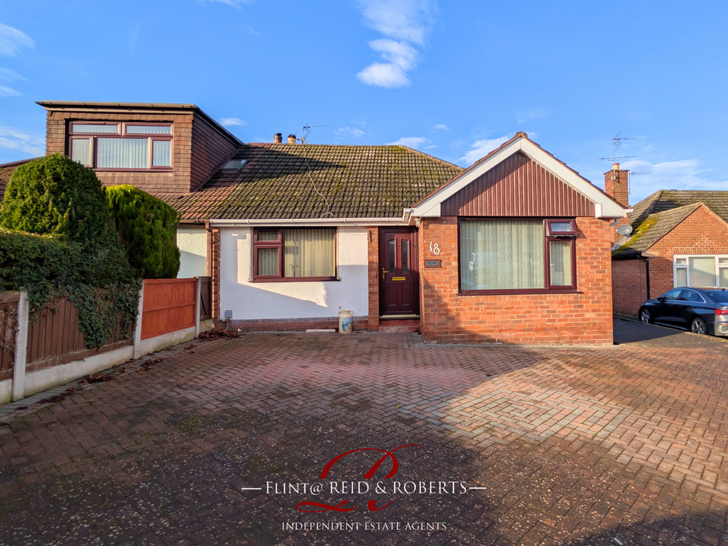 Property photo 1 of 12 Front (Exterior)