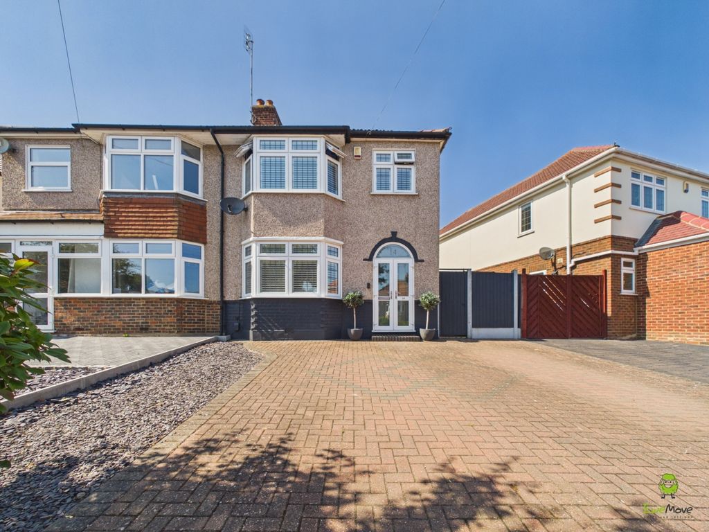 Property photo 3 of 38 Presented By Clinton At Ewemove Bexleyheath And Da