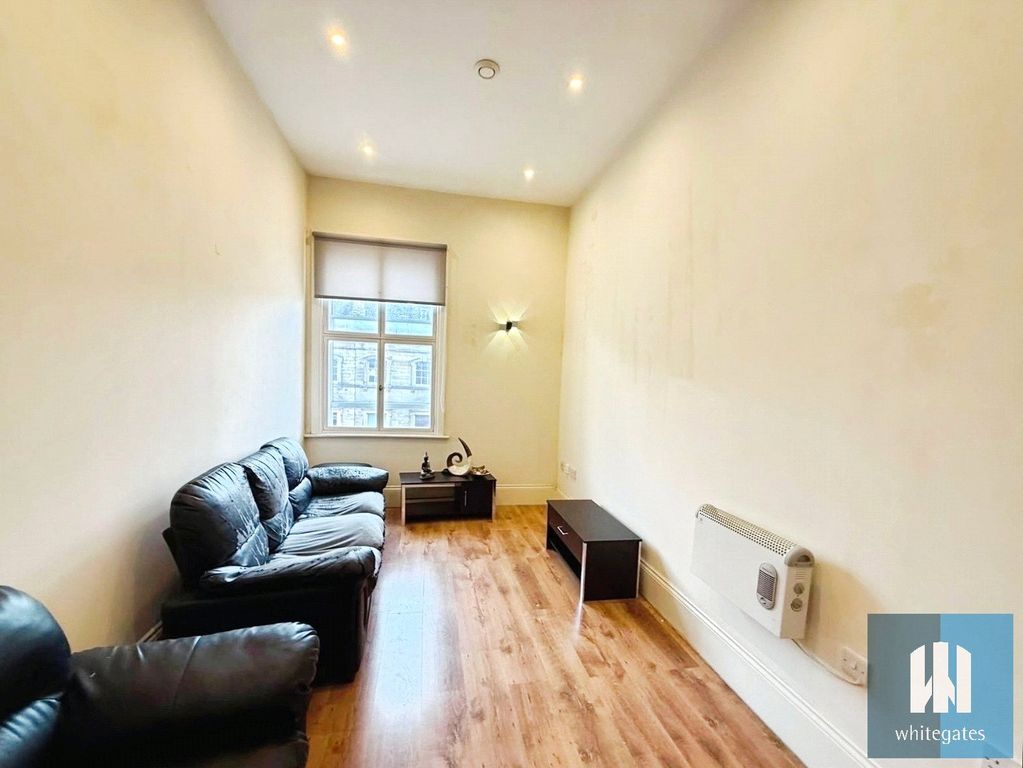 Property photo 3 of 9 Picture No. 11