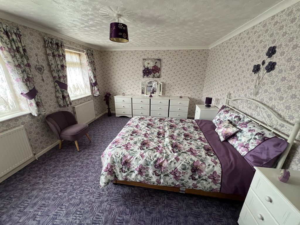 Property photo 3 of 25 Img_0070