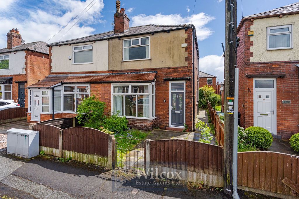 Property photo 1 of 23