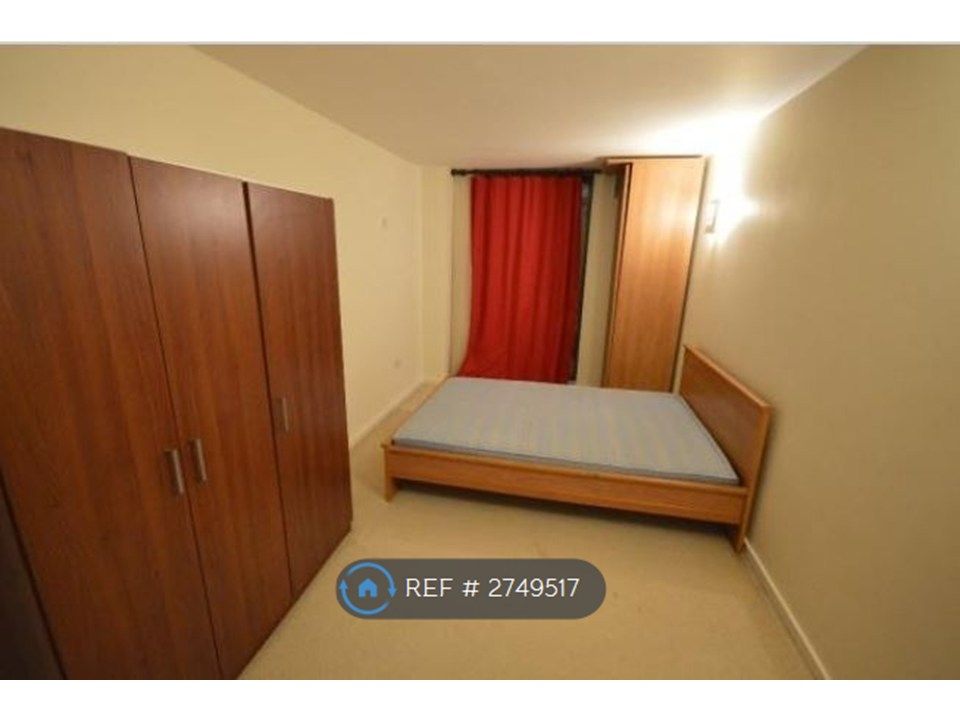 Property photo 3 of 5