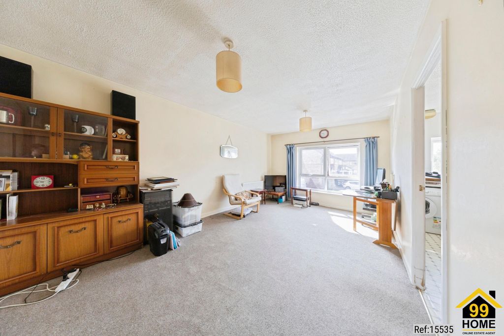 Property photo 3 of 17 Photo 2