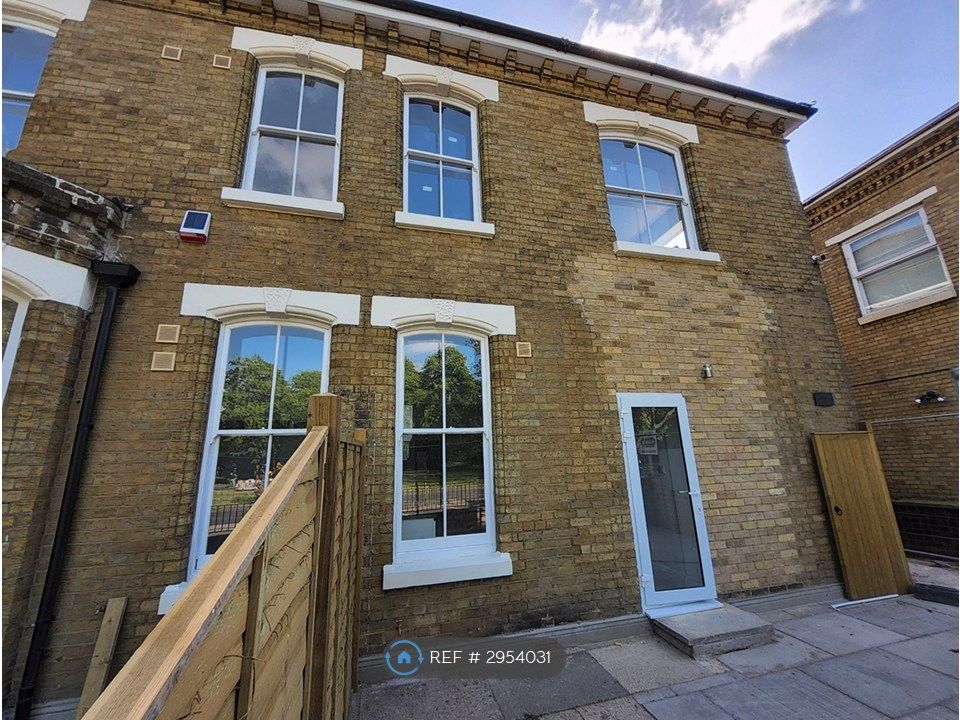 Property photo 1 of 26