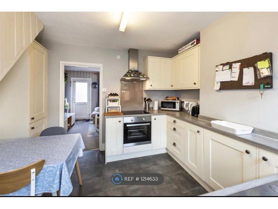 Property photo 2 of 3