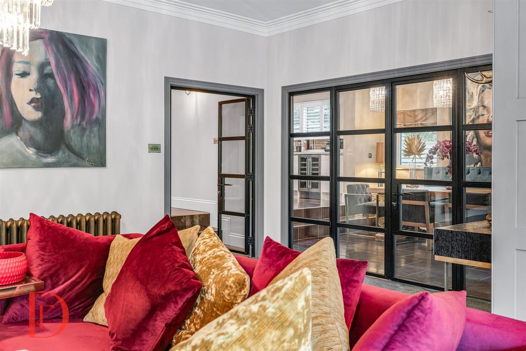 Additional image 18 of 4 bed detached house for saleWoodbury Hill, Loughton IG10