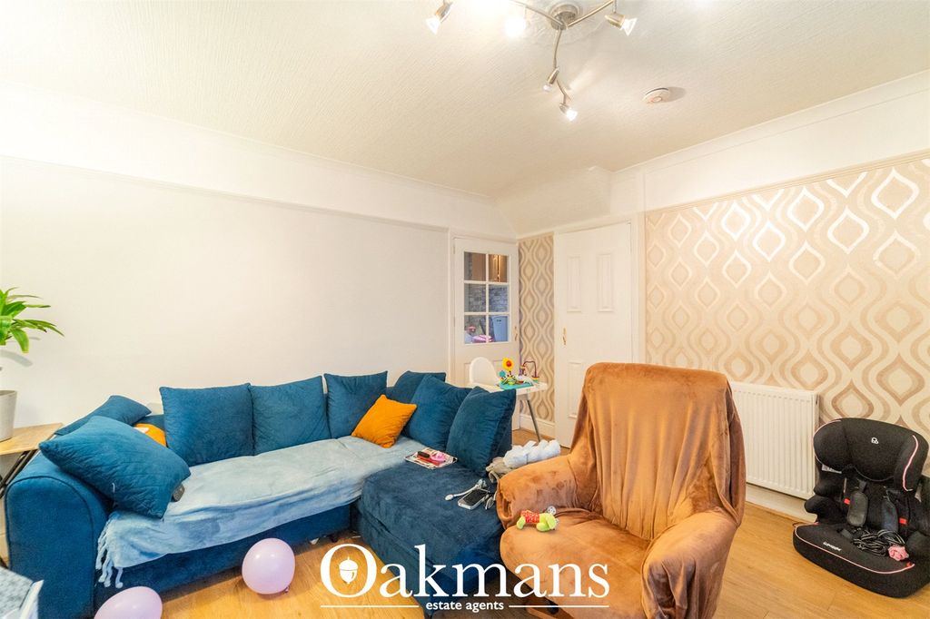 Property photo 3 of 18 Picture No. 06