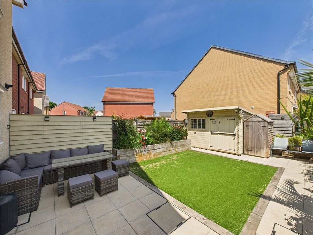 Property photo 2 of 13 2 - Picture No. 05