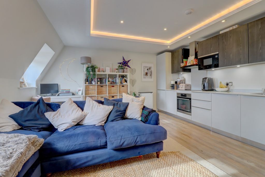 Property photo 2 of 16 Picture No. 09