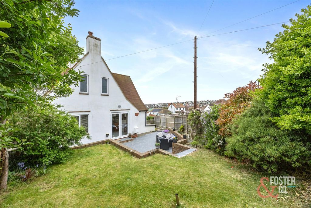 Property photo 3 of 25 Bevendean Avenue, 25-016.Jpg