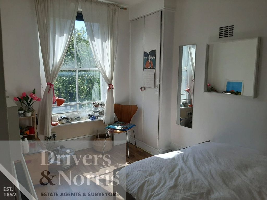 Property photo 3 of 8 Picture No. 08