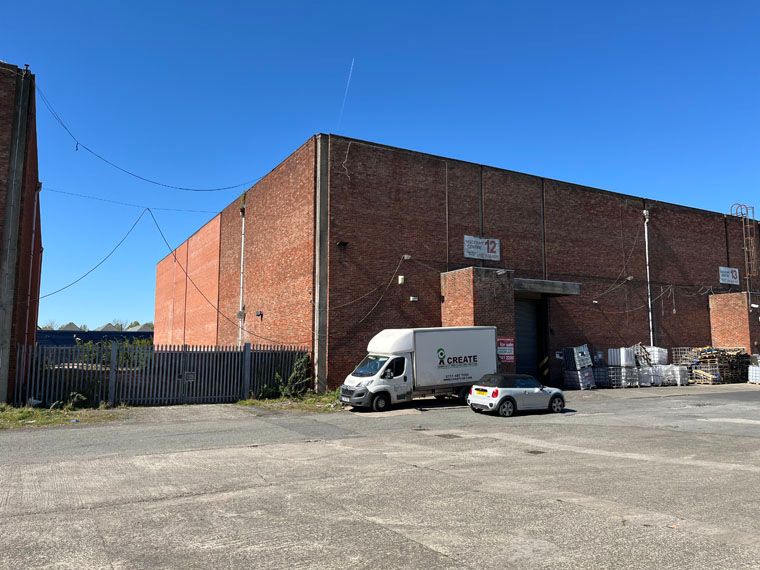 Property photo 1 of 3