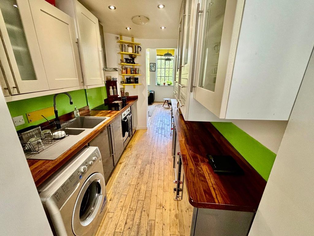 Property photo 2 of 15 Picture No. 09