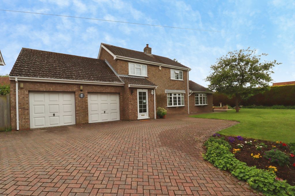 Property photo 1 of 26