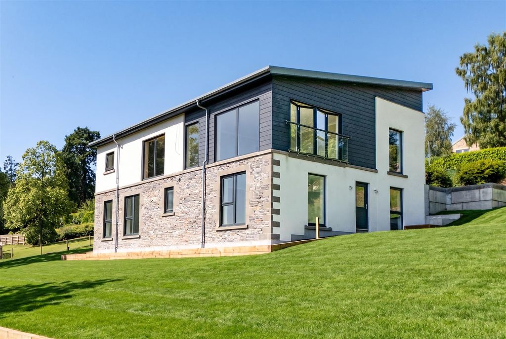 Property photo 1 of 26 Springbank_Galahill-1.Jpg