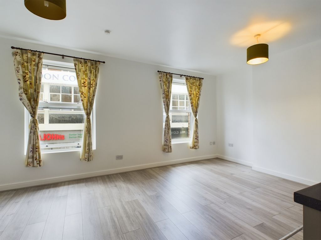 Property photo 2 of 5 Cam01721G0-Pr0059-Still004